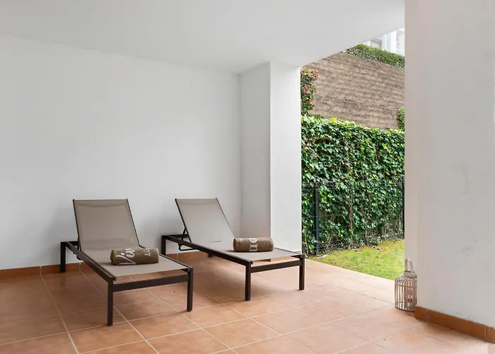 2 Bed Ground Floor In Cortijo Del Mar Apartment *